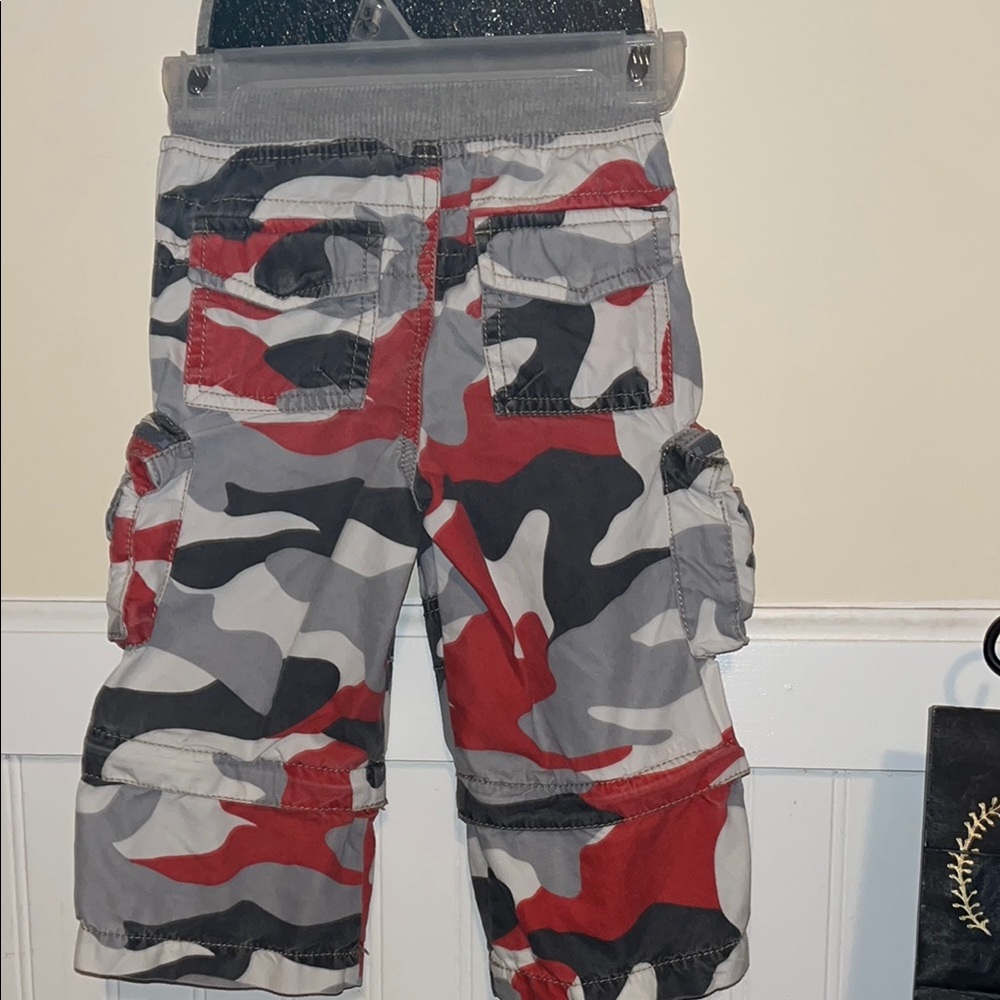 Mini Boden Camo Cargo 2 in 1 Shorts /Pants size 2T - Picture 5 of 5